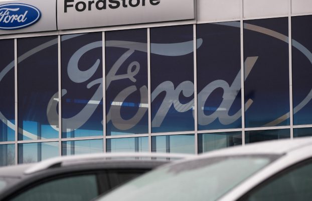 5 marcas de automóviles que probablemente no sabías que poseía Ford