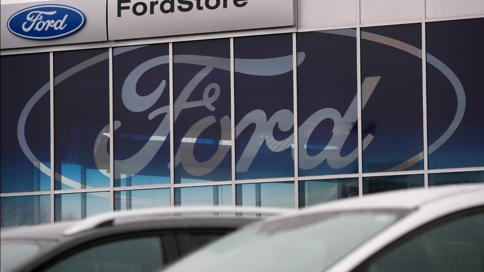 5 marcas de automóviles que probablemente no sabías que poseía Ford