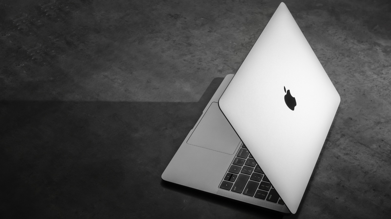 5 aplicaciones para instalar en tu MacBook si estás cambiando de Windows