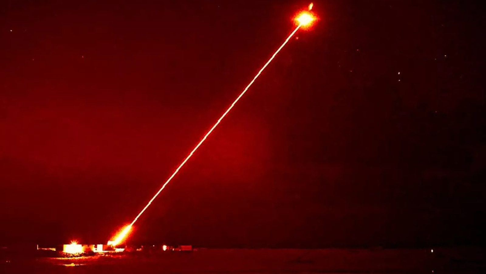 La Armada británica utilizará láseres para eliminar drones del cielo: así es como se hace