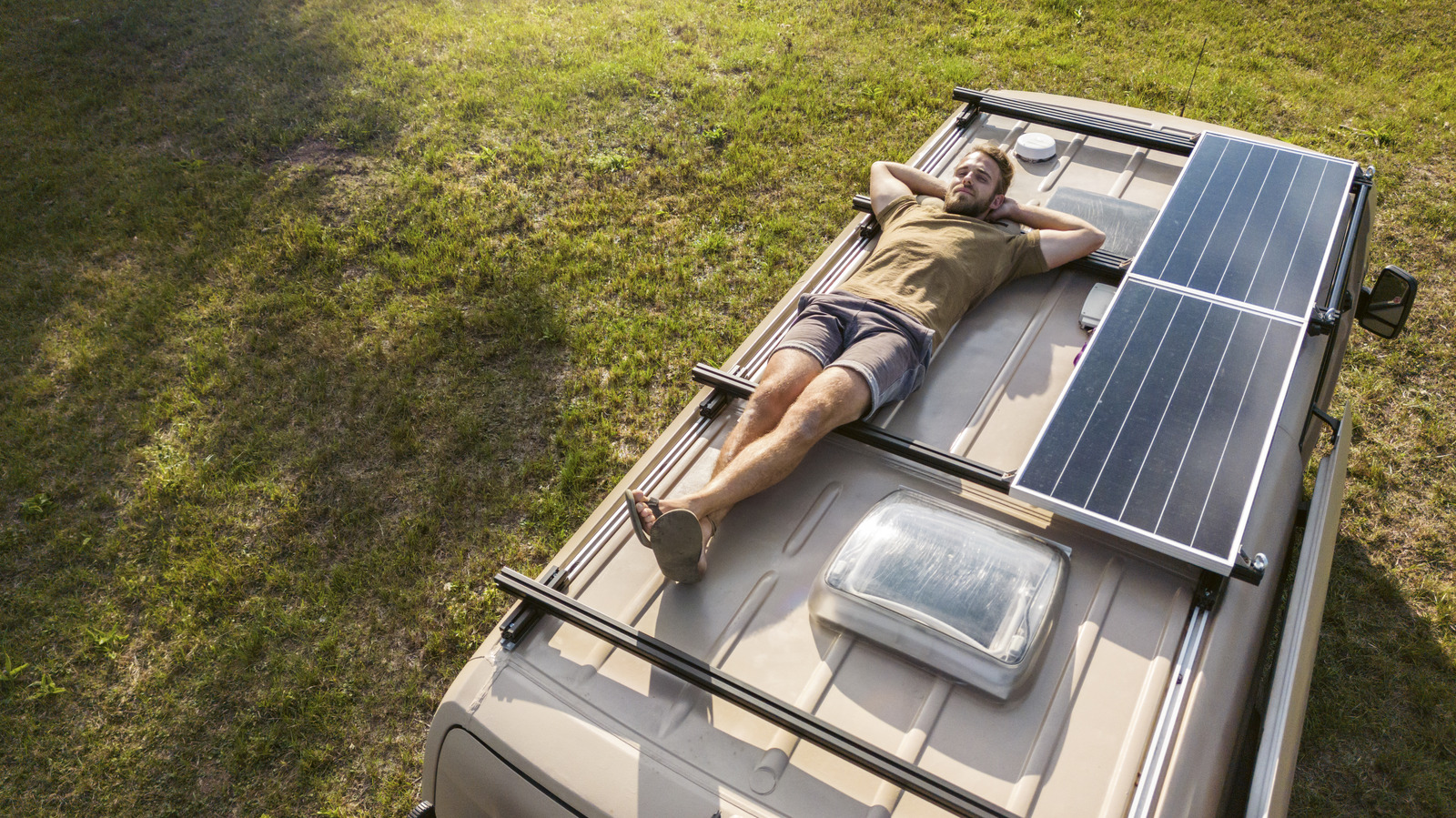 ¿Cuántos paneles solares se necesitan para alimentar una casa rodante o una casa rodante?