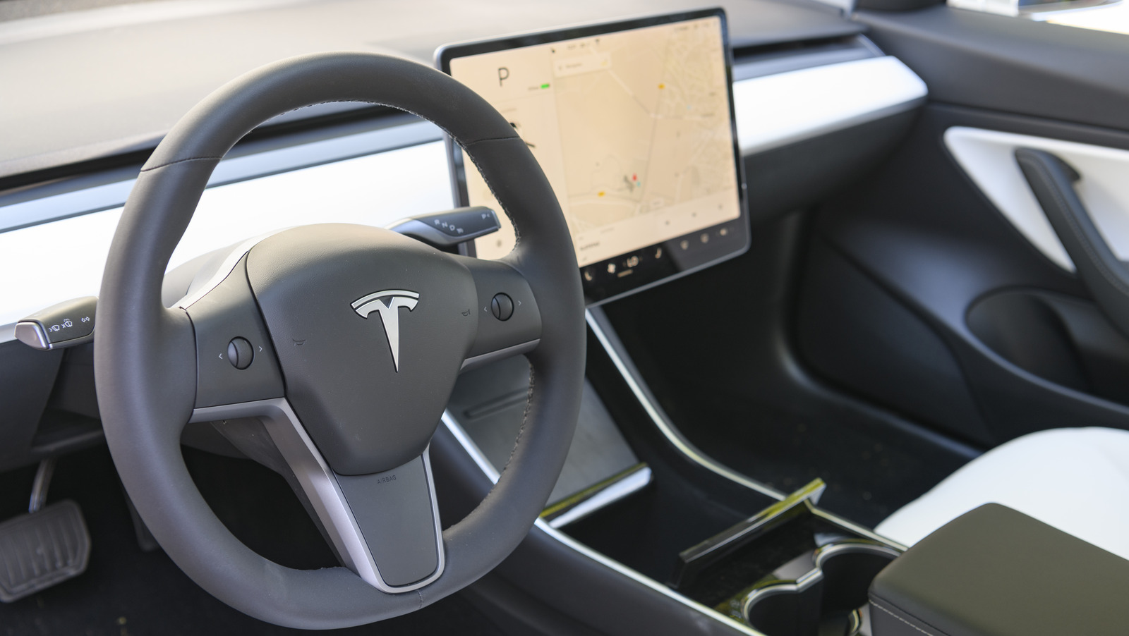 Tesla dijo que arregló el piloto automático: los federales no están convencidos y las consecuencias podrían ser enormes