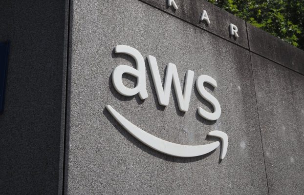 AWS traslada las barreras de seguridad de inteligencia artificial de Amazon Bedrock y otras características a disponibilidad general