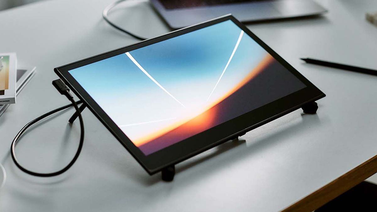 Wacom supera a Apple al lanzar su primera tableta OLED