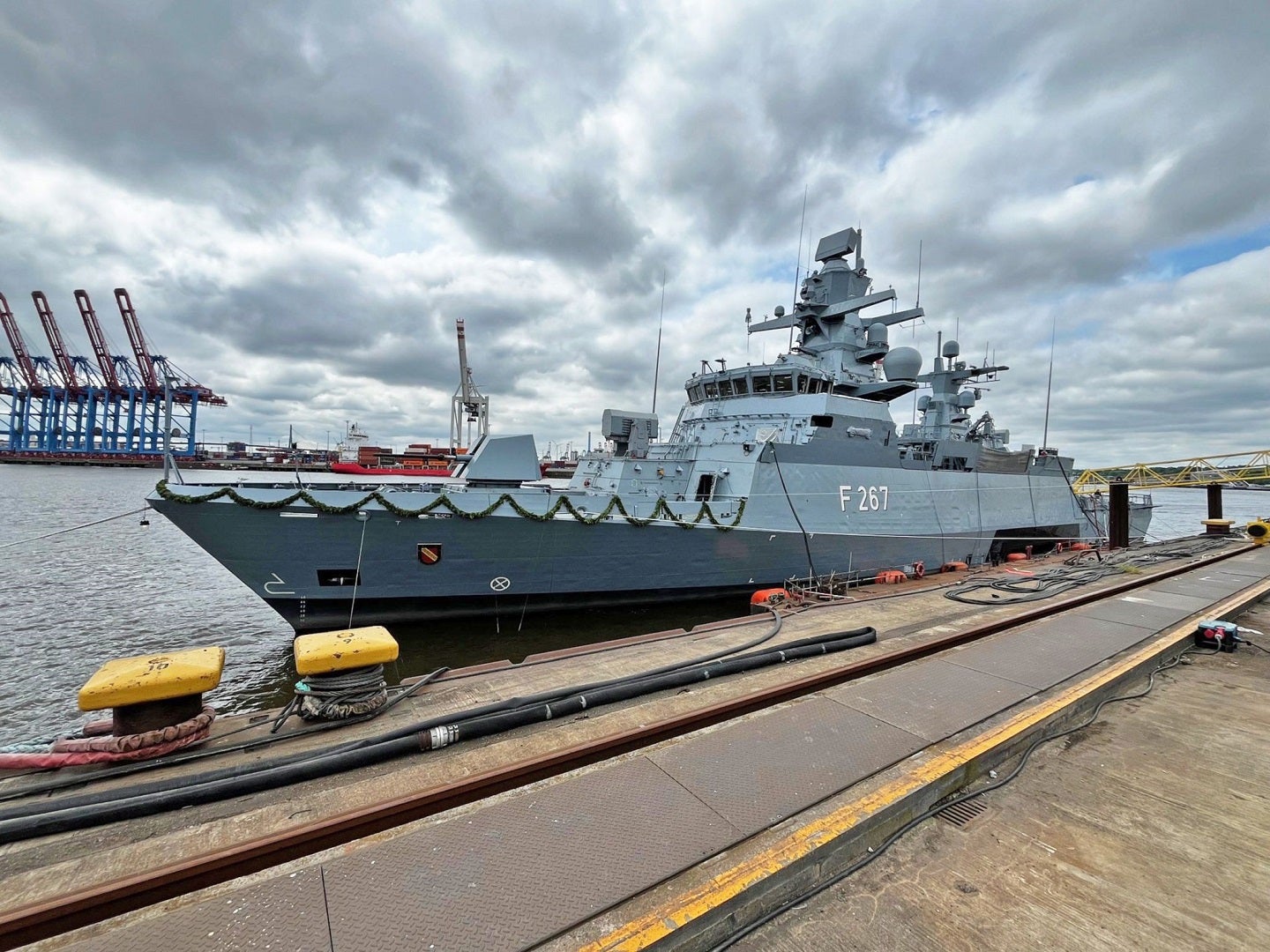 Bautizada nueva corbeta de la Armada alemana, impulsando la defensa costera