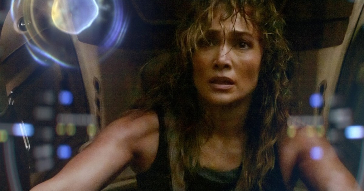 Jennifer Lopez en guerra contra la IA en un nuevo video para Atlas