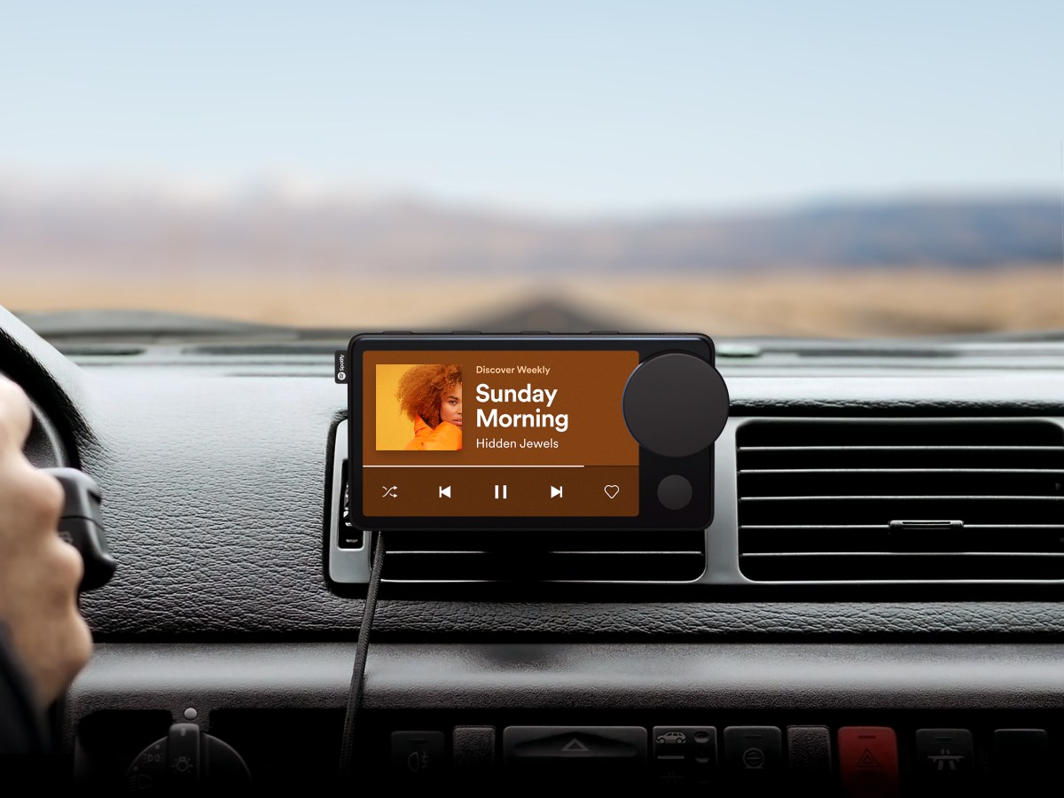 Spotify ofrece reembolsos a Car Thing mientras enfrenta una demanda por bloquear el dispositivo de transmisión