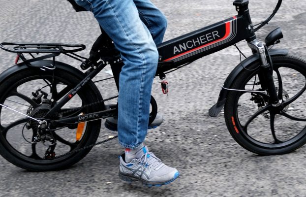 Las nuevas reglas de importación de Biden también afectarán a las baterías de bicicletas eléctricas