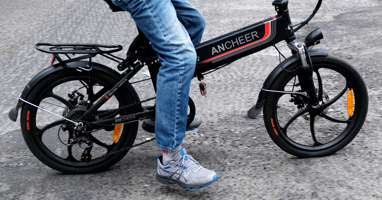 Las nuevas reglas de importación de Biden también afectarán a las baterías de bicicletas eléctricas