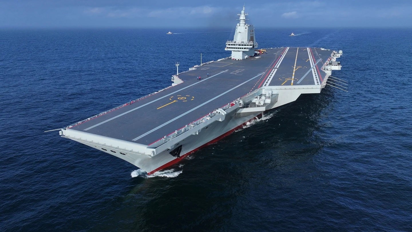 GlobalData: El portaaviones de China ayudará a la burbuja A2/AD del Mar de China Meridional