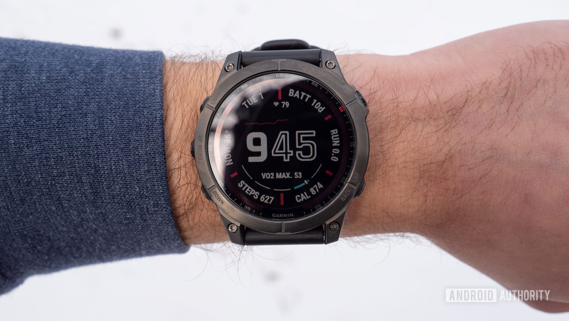 Raro descenso de precio de 200 dólares en el Garmin Fenix ​​7 Sapphire Solar