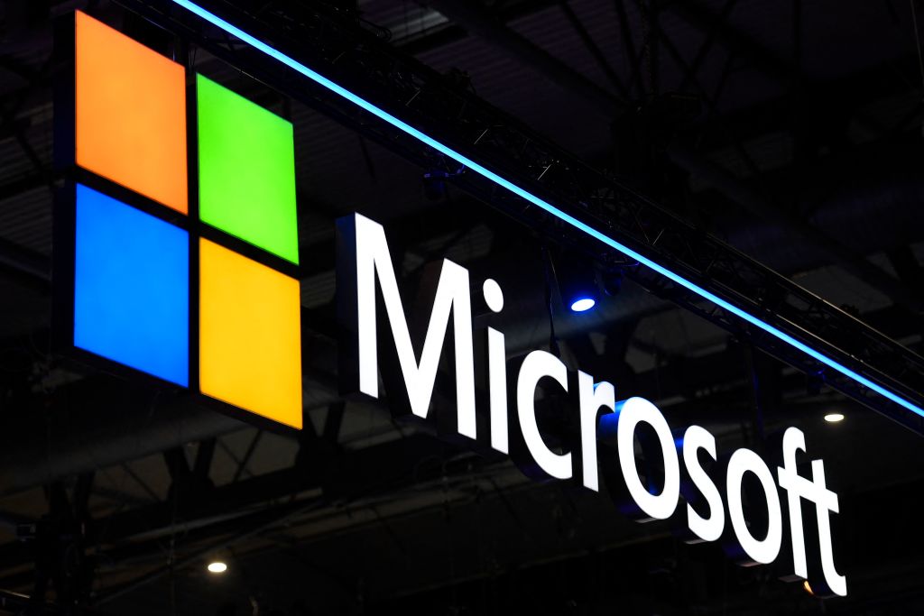 Microsoft quiere hacer de Windows un sistema operativo de IA y lanza PC Copilot+