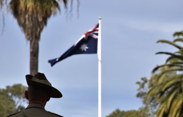 Las tropas australianas necesitan aprobación para trabajar bajo la nueva ley de seguridad
