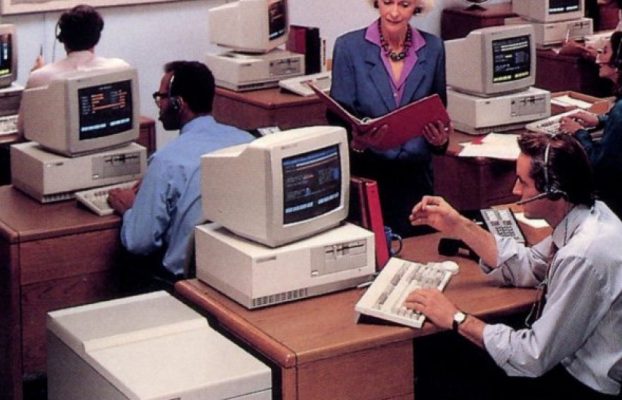 ¿Por qué (casi) todos los PC antiguos eran de color beige?