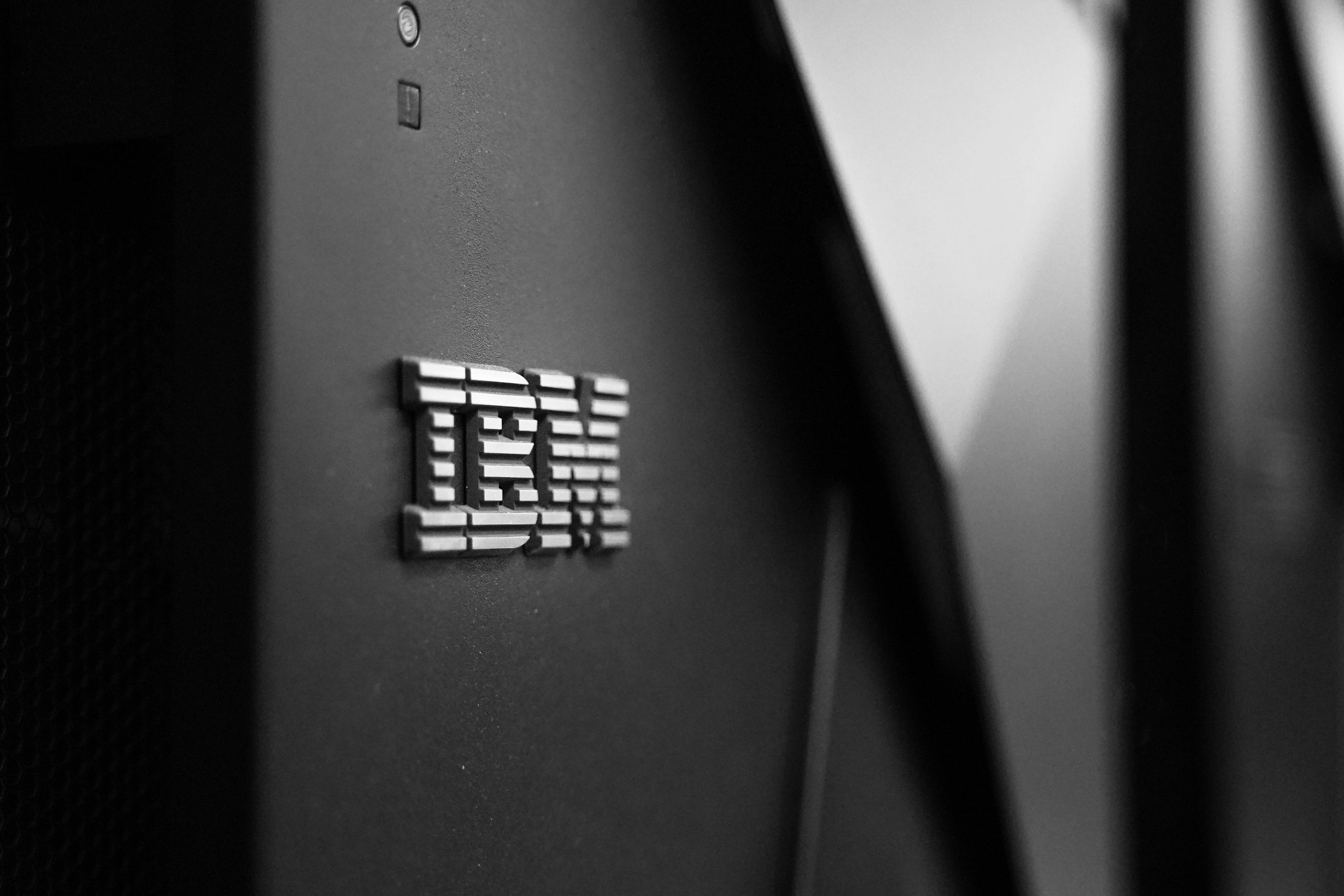 IBM y Tech Mahindra lanzan IA confiable con watsonx