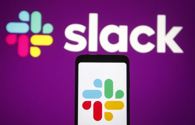 Slack está entrenando sus modelos de IA en tus chats, a menos que optes por no participar de forma complicada