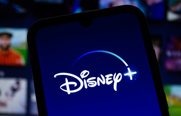 El plan de lucha contra contraseñas de Disney Plus aumentará el número de suscriptores, afirma Disney, pero no lo necesita