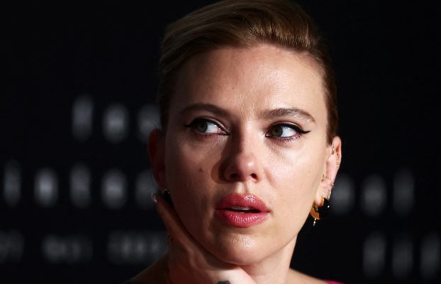 Scarlett Johansson dice que la voz ChatGPT de OpenAI es «inquietantemente similar» a la suya