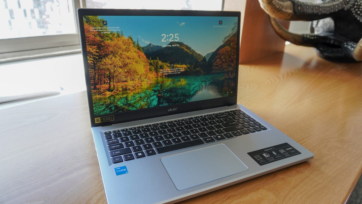 Esta computadora portátil con Windows de $ 299 es mi nueva recomendación para compradores con un presupuesto limitado