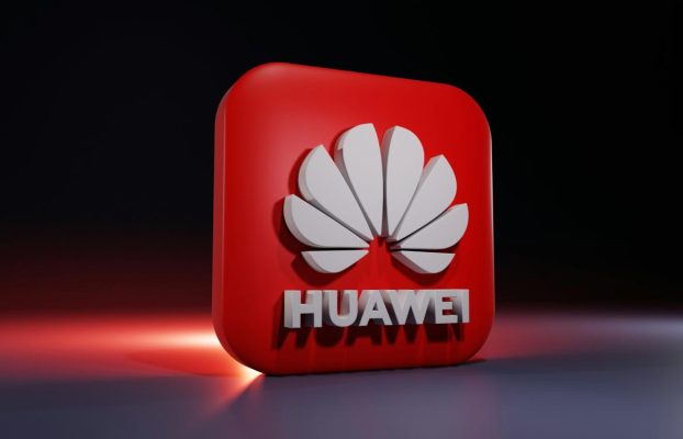 Huawei ha estado financiando en secreto investigaciones en Estados Unidos después de haber sido incluido en la lista negra