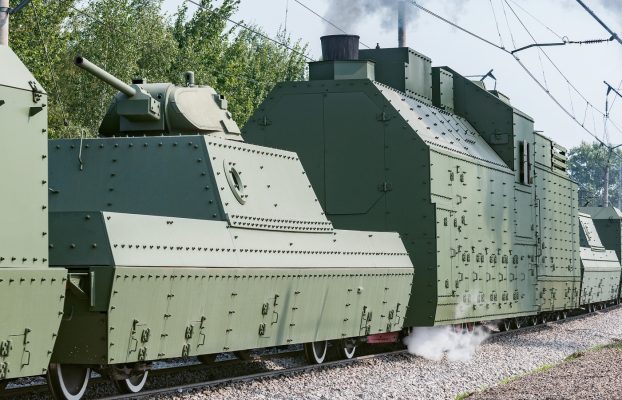 Por qué Rusia todavía utiliza trenes militares blindados en la actualidad
