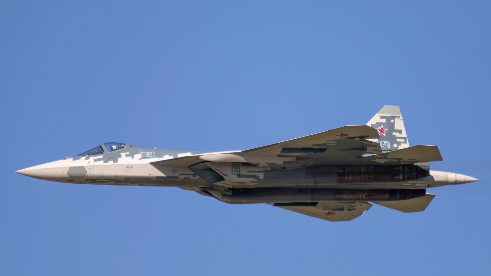 F-22 Raptor vs.  Delincuente Su-57: ¿Cómo se comparan?