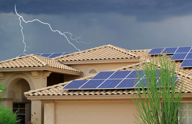 ¿Puede la energía solar alimentar mi casa cuando la red no funciona?