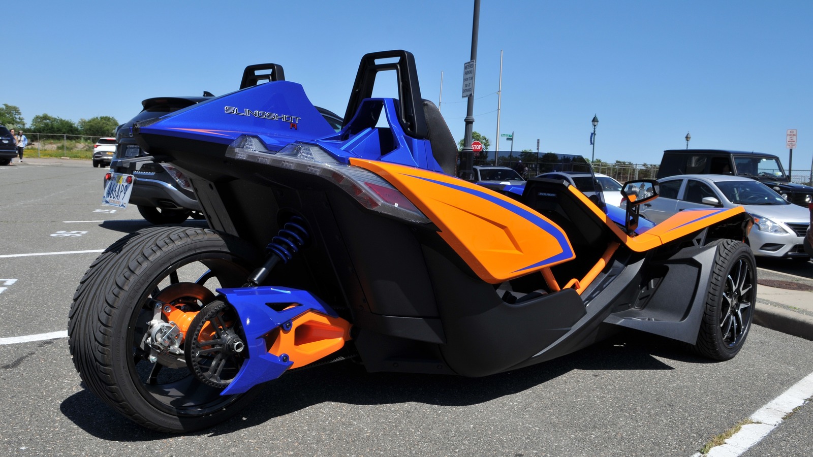 ¿Es la Polaris Slingshot una motocicleta?  Aquí está todo lo que necesitas saber