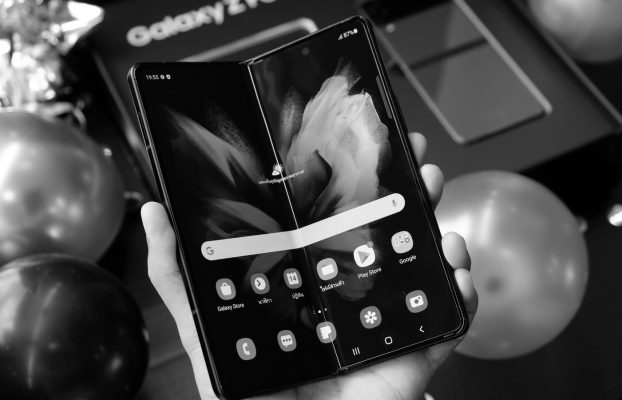 ¿La pantalla del Samsung Galaxy se ve en blanco y negro?  He aquí cómo volver a la normalidad