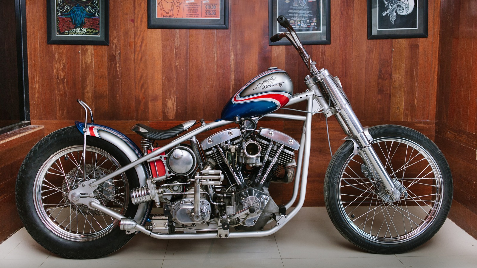 ¿Cómo obtuvo su nombre el motor Harley-Davidson Shovelhead?
