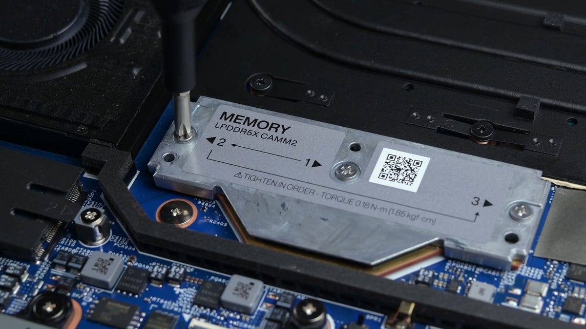 La memoria actualizable para portátiles ha vuelto, y un ThinkPad obtiene este módulo RAM primero