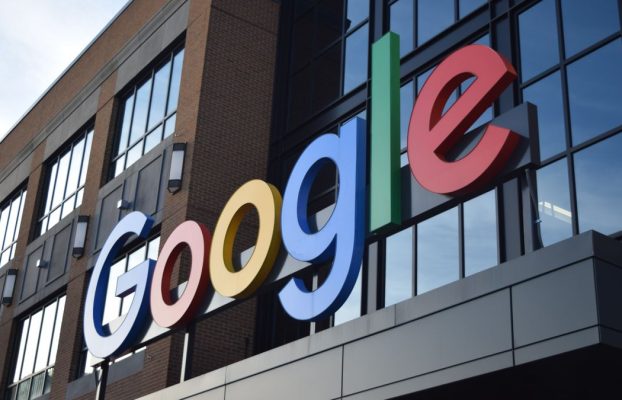Google critica las fallas de seguridad de Microsoft y ofrece descuentos en software para captar clientes furtivos