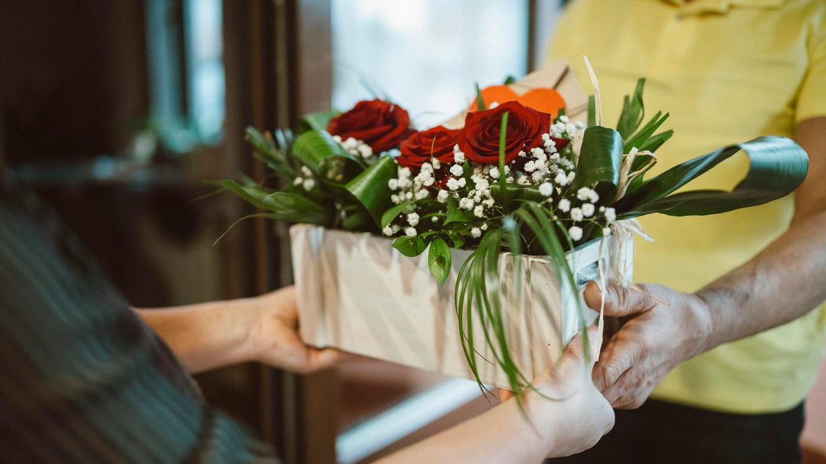 Los mejores servicios de entrega de flores en línea para regalos de último momento para el Día de la Madre