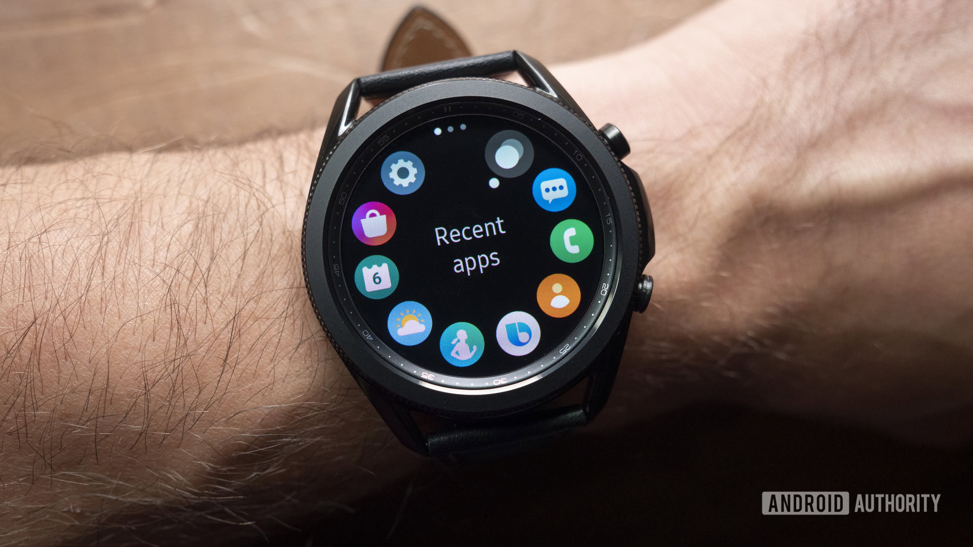 Samsung pone los relojes inteligentes Tizen en soporte vital