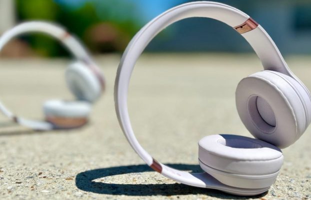 Olvídese de los AirPods: Beats acaba de actualizar su línea de auriculares más popular y suenan geniales