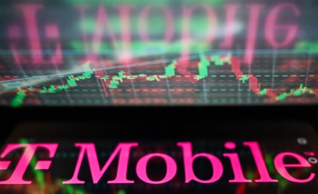 US Cellular está a la venta y, según se informa, los principales operadores podrían “dividirlo”