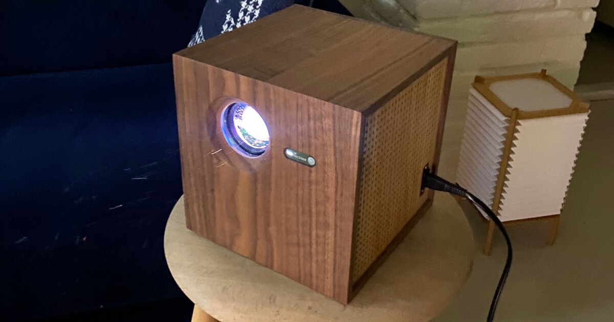 LightBoks lleva el encanto de la madera hecha a mano al mundo de los proyectores de vídeo