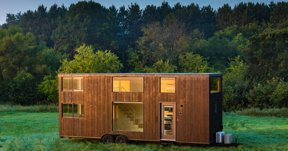 La pequeña casa XL de inspiración japonesa recibe un rediseño lleno de luz