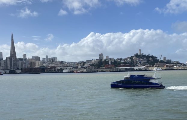 Ferry de pasajeros de hidrógeno autorizado para servicio comercial en el Área de la Bahía