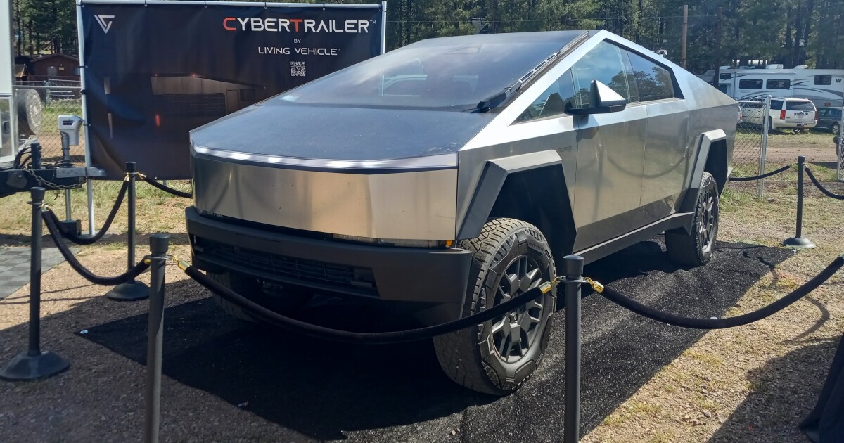 La caravana de supervivencia Tesla Cybertruck es la e-RV que produce agua