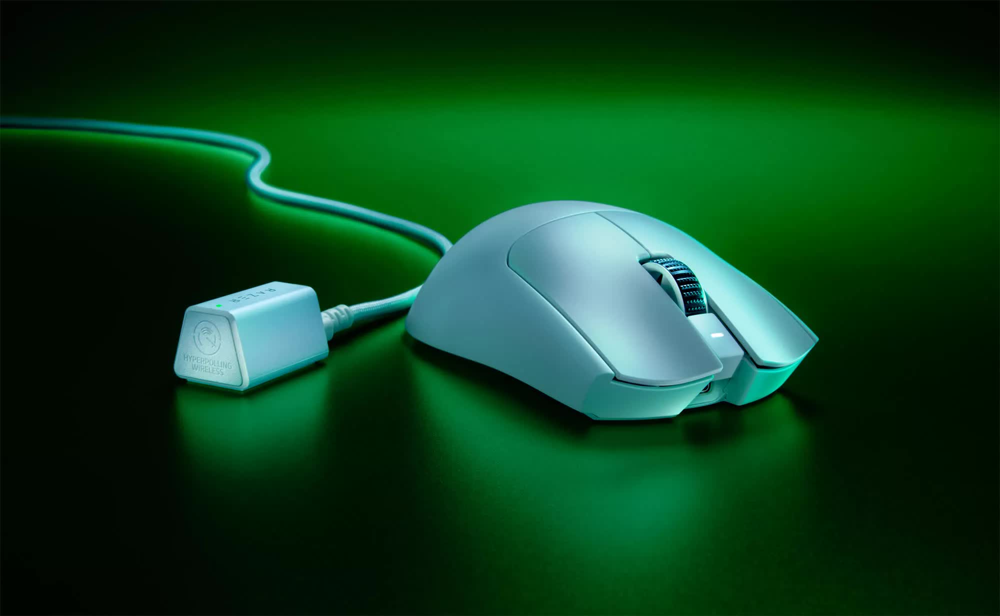 Este mouse reemplaza las baterías tradicionales por supercondensadores y promete una carga de 5 minutos