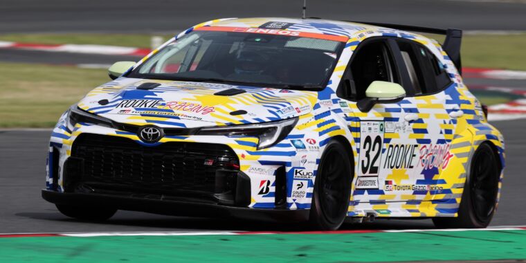 Toyota prueba el Corolla que quema hidrógeno líquido en otra carrera de 24 horas