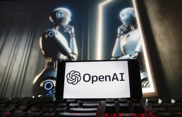 OpenAI ha retrasado sus seductores asistentes de voz ChatGPT