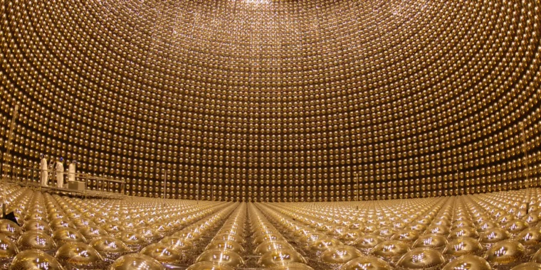 Neutrinos: las inescrutables “partículas fantasma” que enloquecen a los científicos