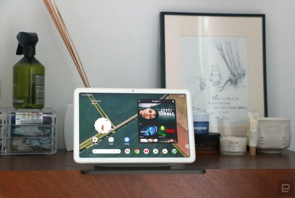 La tableta Google Pixel con base de altavoz de carga tiene un descuento de $ 130 en este momento