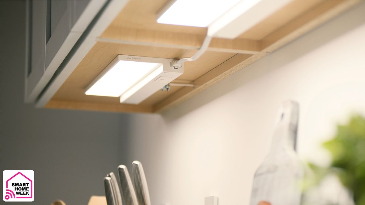 Las nuevas luces inteligentes debajo de los gabinetes de Cync elevan el ambiente de su cocina a otro nivel