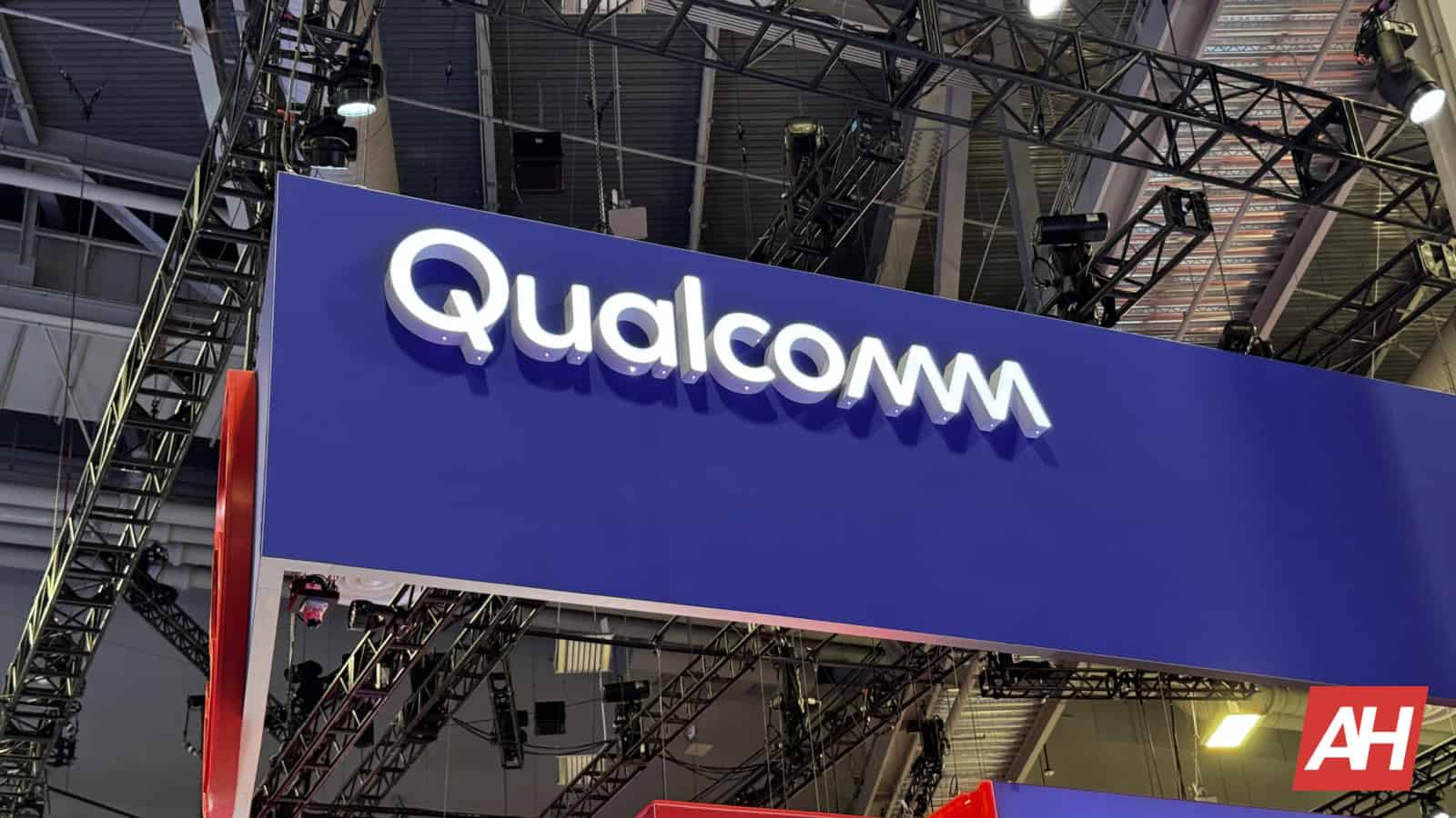 Qualcomm adquiere la división de IA generativa de Vinai para expandir sus capacidades de IA