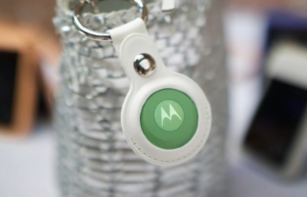 Moto Tag es la respuesta de Motorola a los AirTags, y se ve mucho mejor