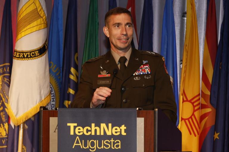 El mayor general del ejército Paul Stanton elegido para convertirse en el próximo director de DISA