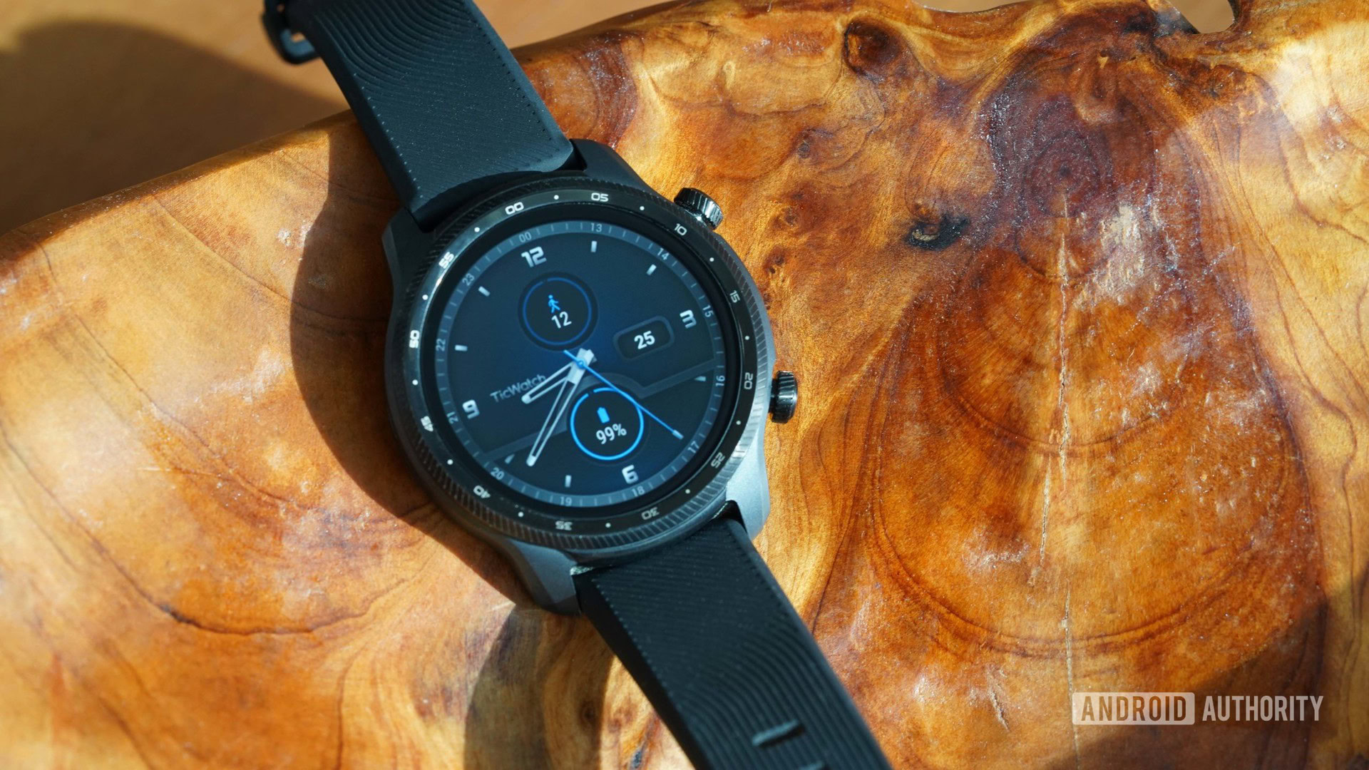 Un acuerdo récord reduce el TicWatch Pro 3 Ultra a $ 149,99